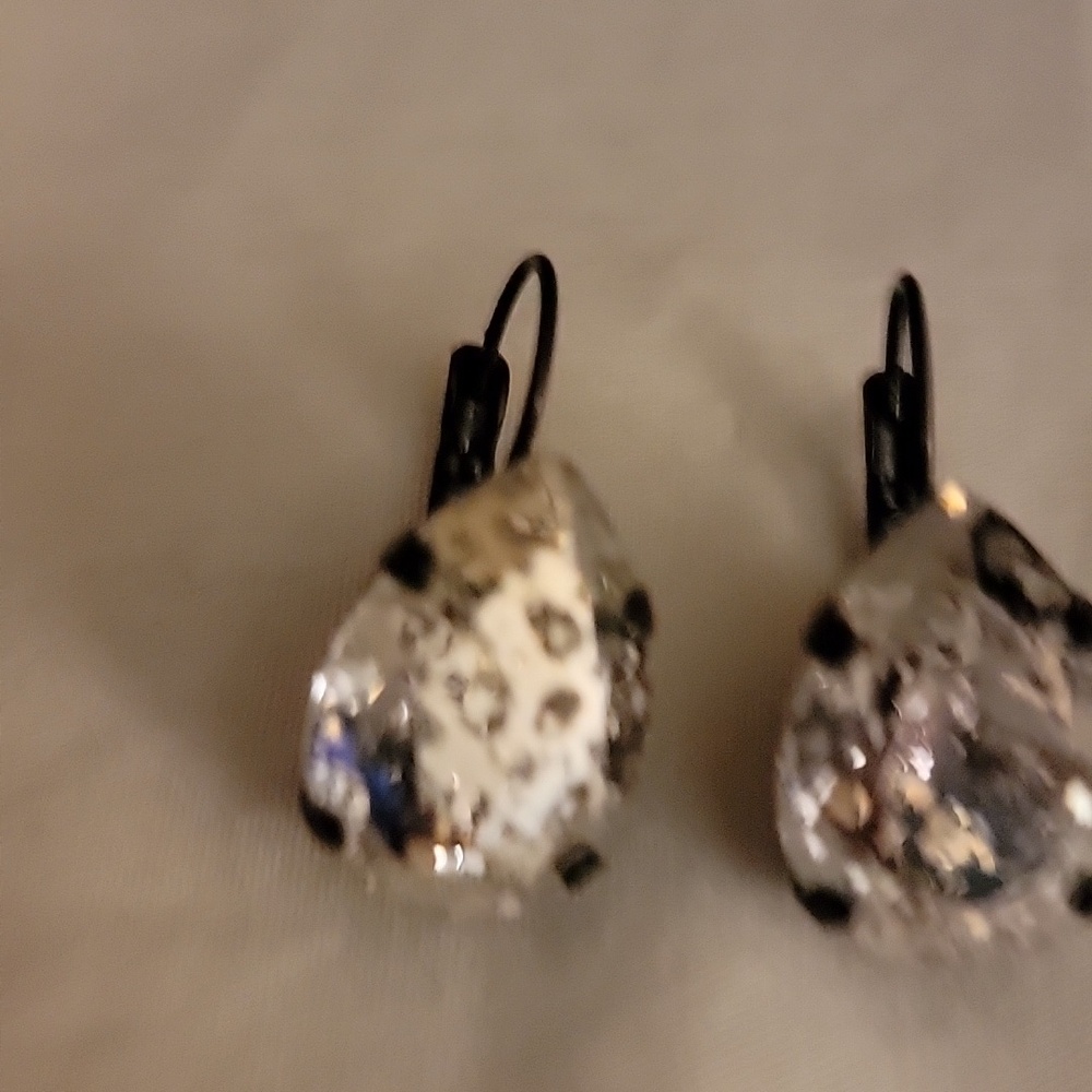 Art Deco Style Patina Earrings - Picture 8 of 14